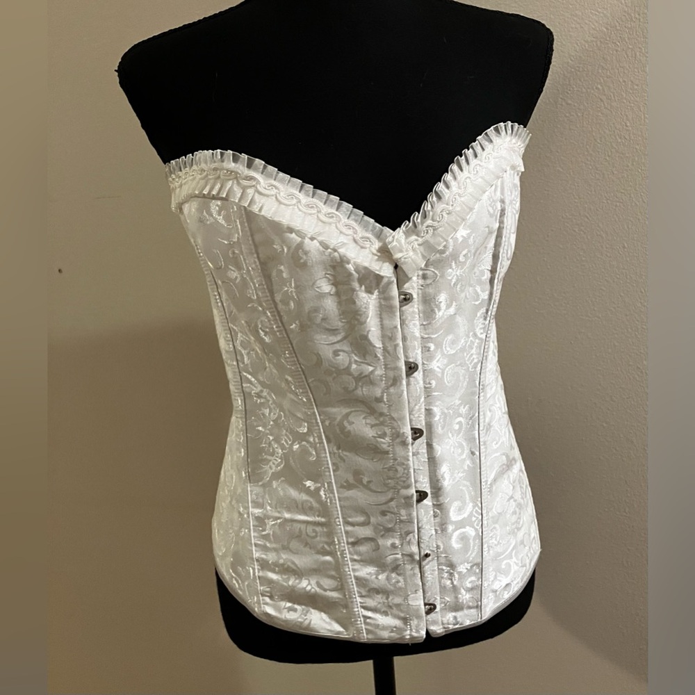 White over bust corset 35”